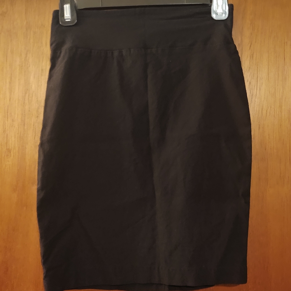 Black pencil skirt